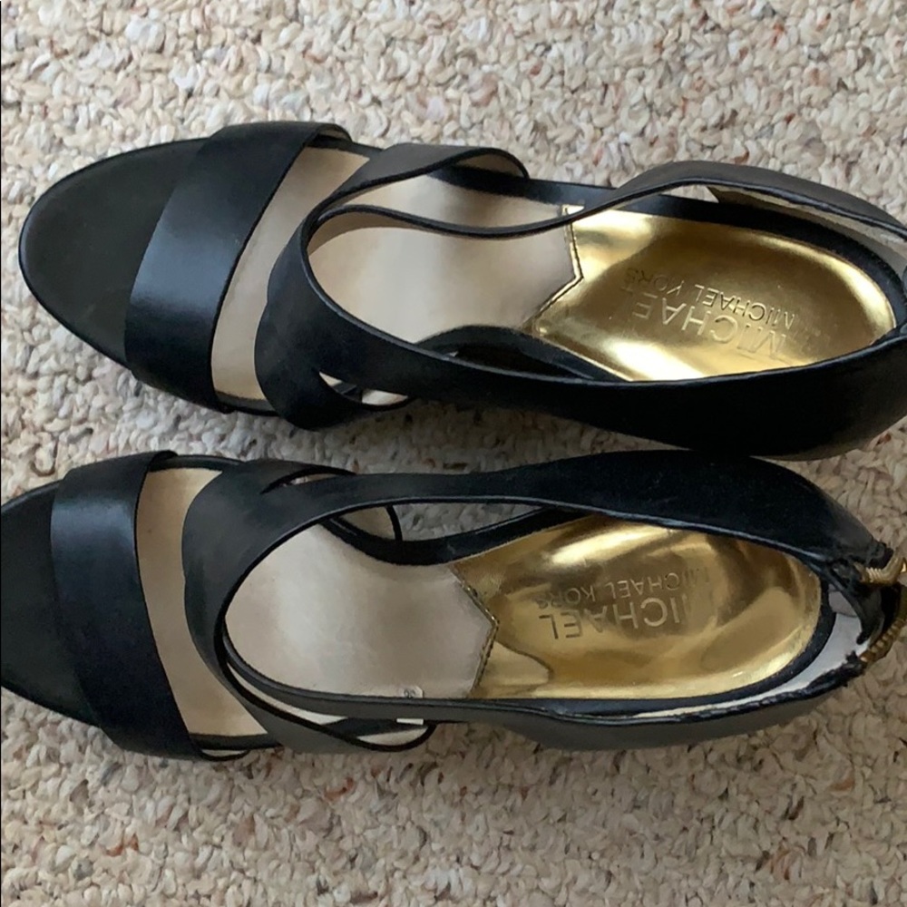 Michael Kors Black Wedge Heels Pumps Size 8.5
